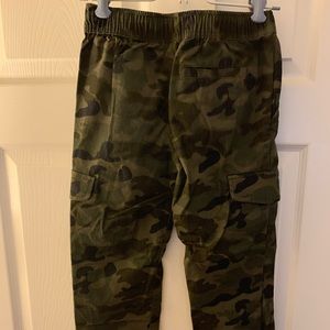 Kids camouflage cargo pants